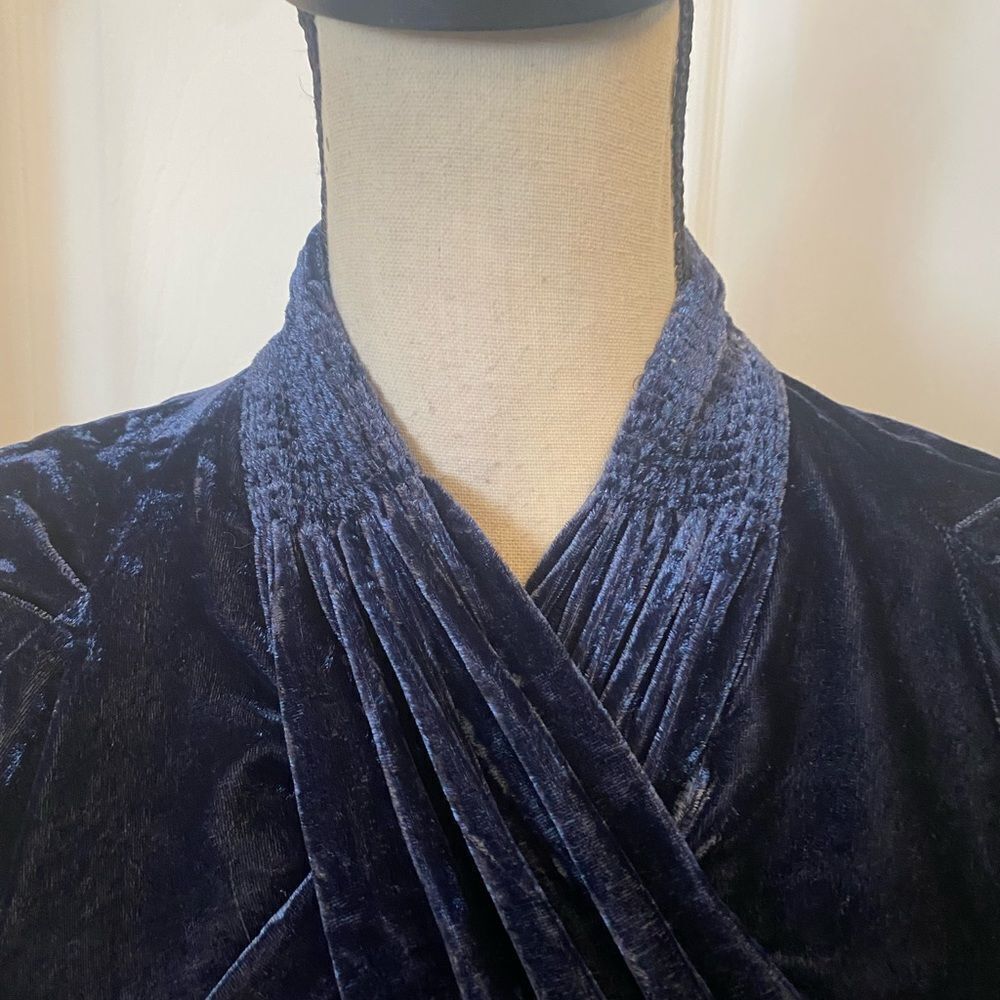 BCBG MaxAzria Runway crushed velvet maxi dress, size 0 - Picture 3 of 12